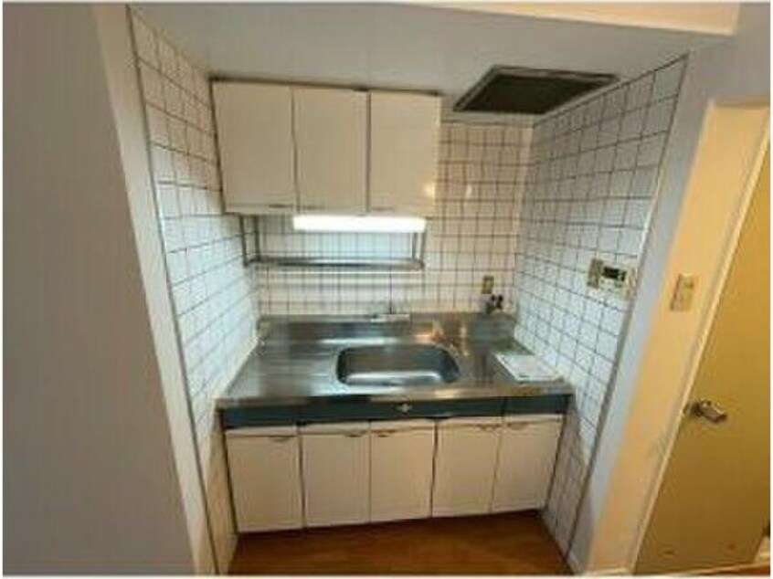  名古屋市営地下鉄東山線/藤が丘駅 徒歩11分 1階 築41年