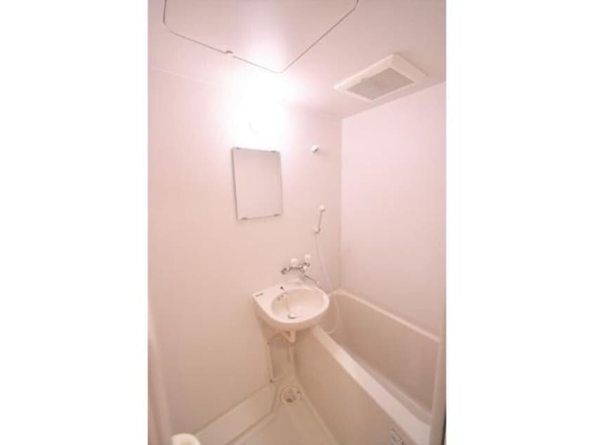  愛知高速交通東部丘陵線<リニモ>/杁ケ池公園駅 徒歩23分 3階 築16年