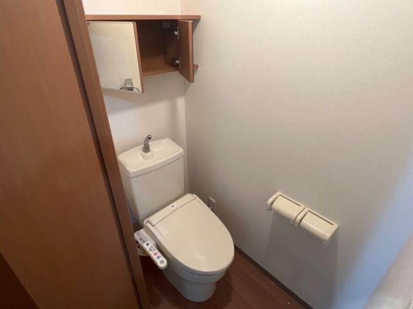  愛知高速交通東部丘陵線<リニモ>/八草駅 徒歩8分 1-2階 築19年