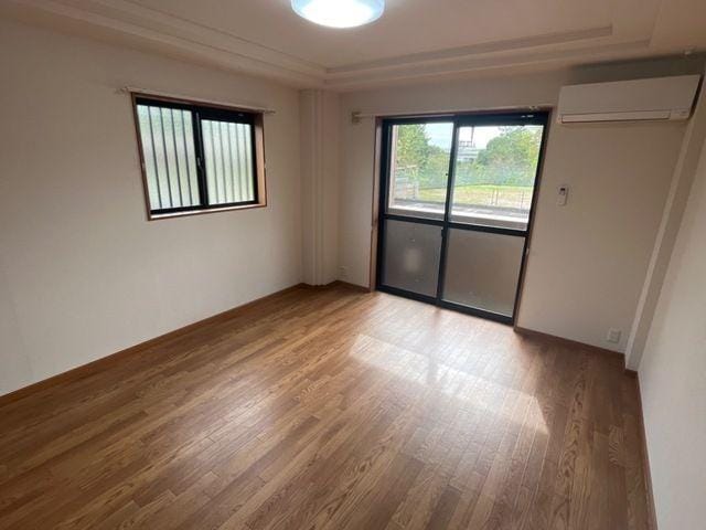  愛知高速交通東部丘陵線<リニモ>/八草駅 徒歩8分 1-2階 築19年