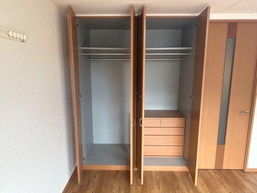  愛知高速交通東部丘陵線<リニモ>/八草駅 徒歩8分 1-2階 築19年