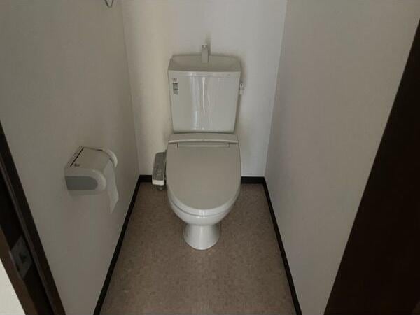  名古屋市営地下鉄東山線/本郷駅 徒歩16分 2階 築37年