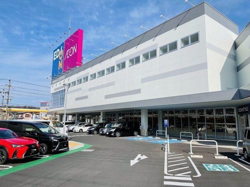 イオンスタイル高針原(スーパー)まで630m 名古屋市営地下鉄東山線/星ヶ丘駅 バス11分牧の原下車:停歩3分 3階 築8年