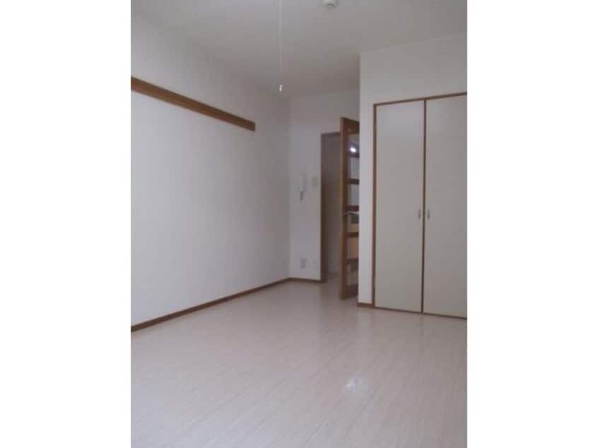  愛知高速交通東部丘陵線<リニモ>/杁ケ池公園駅 徒歩8分 1階 築30年