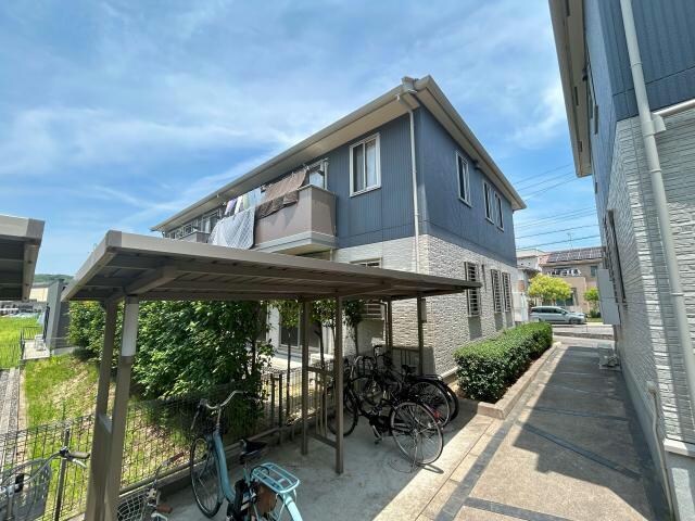  愛知高速交通東部丘陵線<リニモ>/杁ケ池公園駅 徒歩22分 1階 築18年