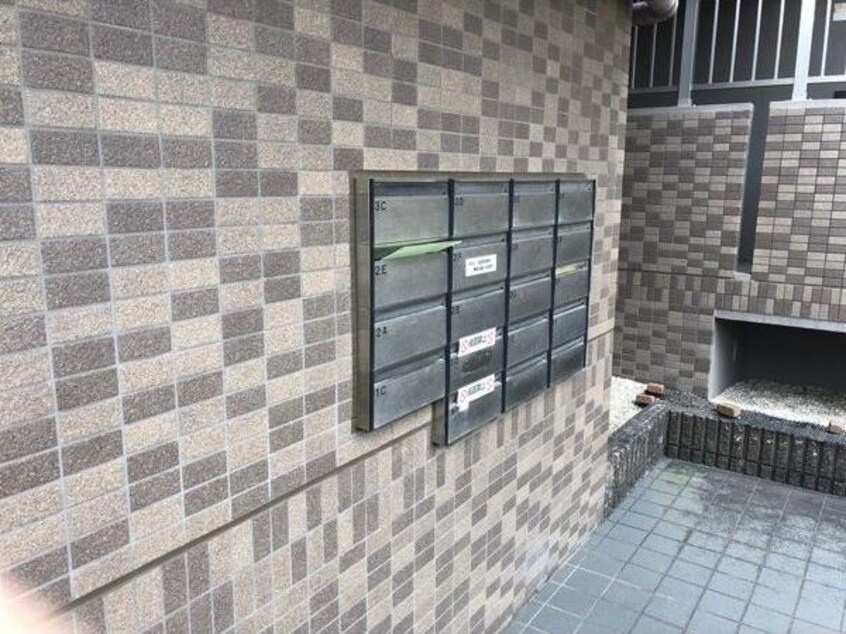  愛知高速交通東部丘陵線<リニモ>/杁ケ池公園駅 徒歩8分 1階 築22年