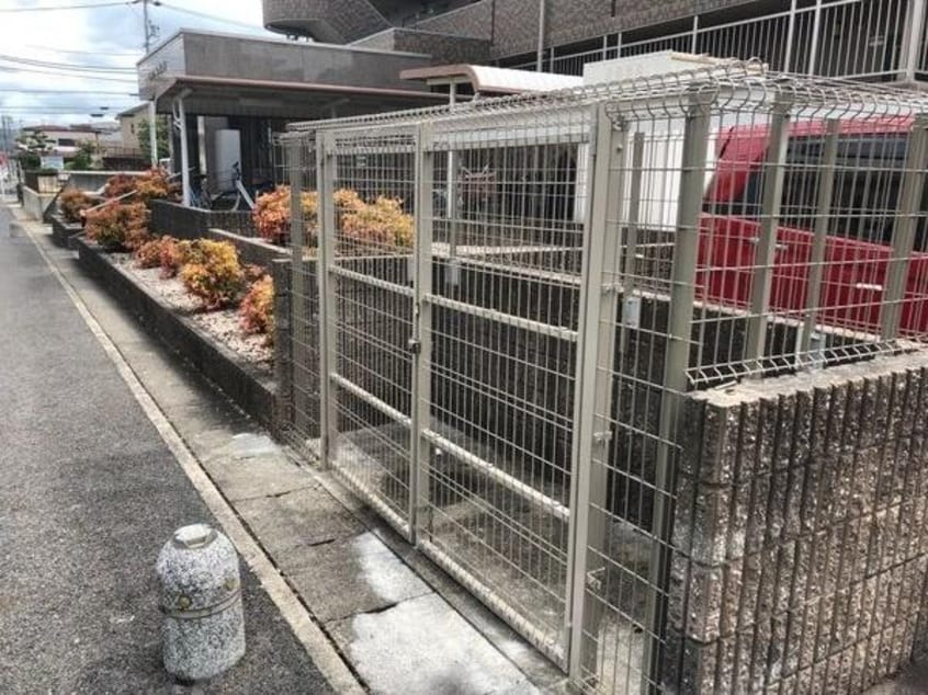  愛知高速交通東部丘陵線<リニモ>/杁ケ池公園駅 徒歩8分 1階 築22年