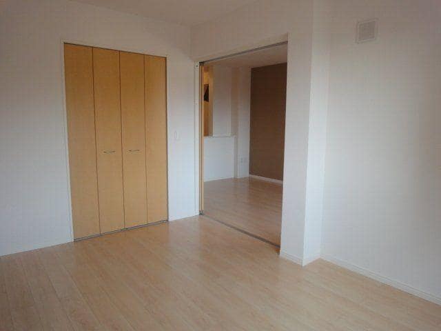  名鉄豊田線/赤池駅 バス24分「白山停」下車:停歩6分 1-2階 築11年