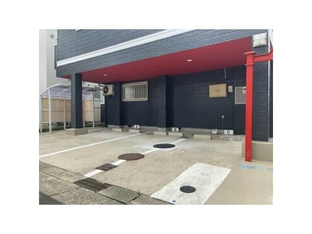  愛知高速交通東部丘陵線<リニモ>/公園西駅 徒歩30分 1階 築32年