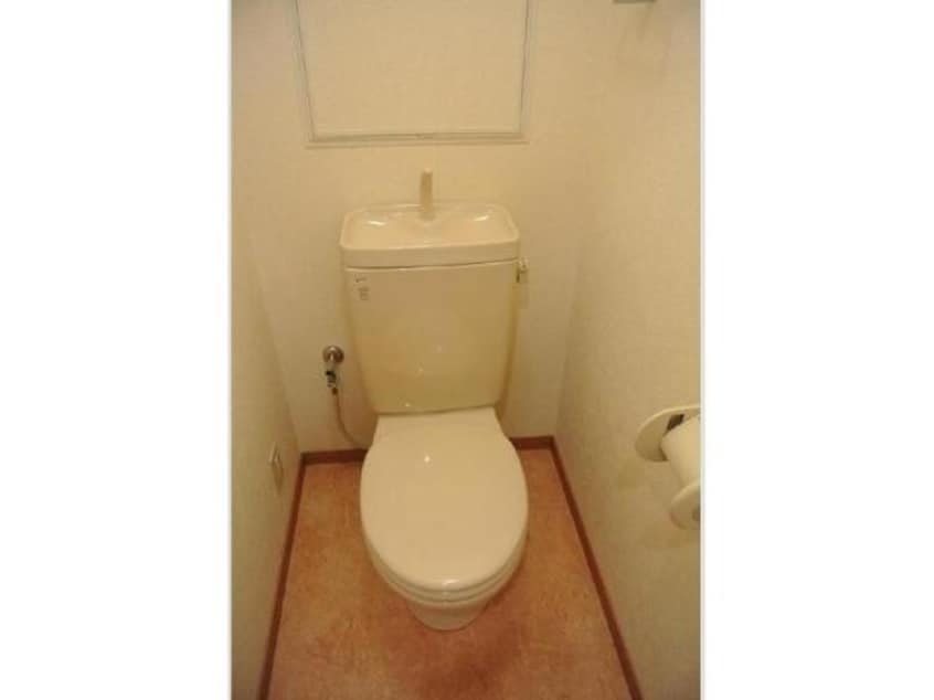  名古屋市営地下鉄東山線/星ヶ丘駅 バス30分けやき公園下車:停歩3分 2階 築18年