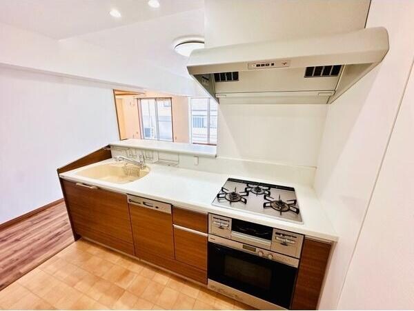  名古屋市営地下鉄東山線/星ヶ丘駅 バス20分「名鉄 岩崎台」停下車:停歩2分 2階 築35年