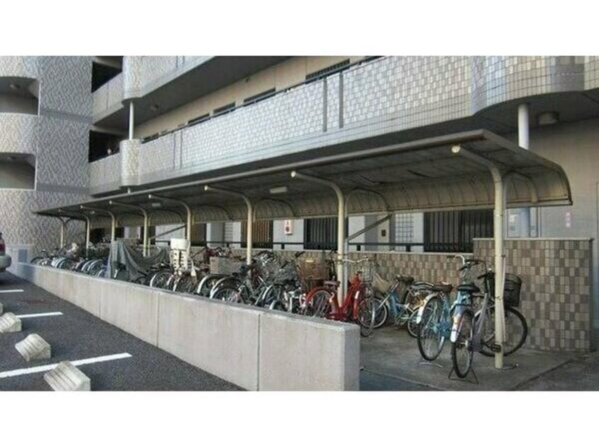  名古屋市営地下鉄東山線/星ヶ丘駅 バス14分「市バス　梅森坂口」停下車:停歩2分 2階 築26年