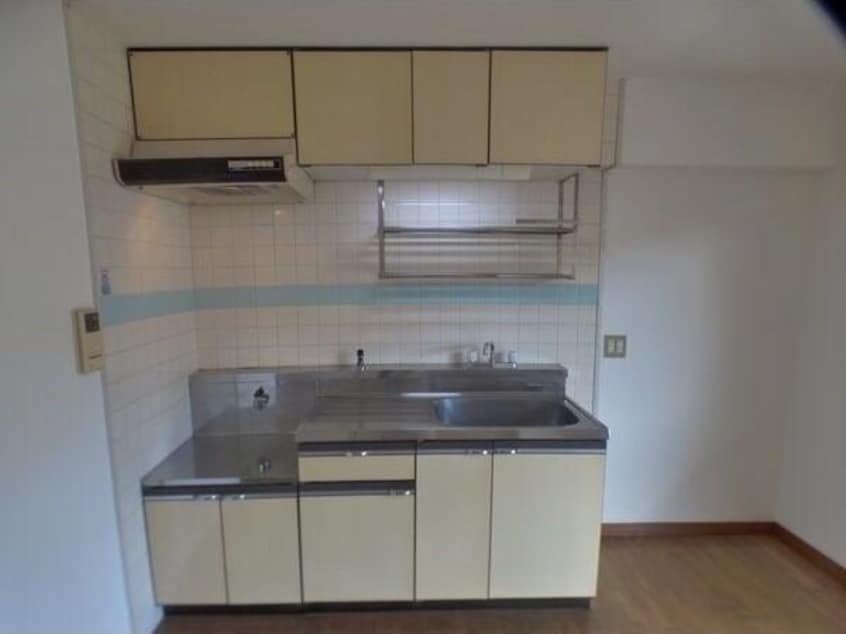  名古屋市営地下鉄東山線/本郷駅 バス11分「市バス極楽」停下車:停歩2分 2階 築36年