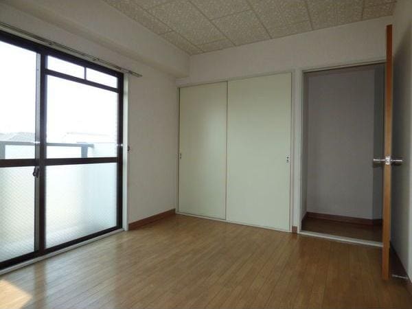  名古屋市営地下鉄東山線/本郷駅 バス11分「市バス極楽」停下車:停歩2分 2階 築36年