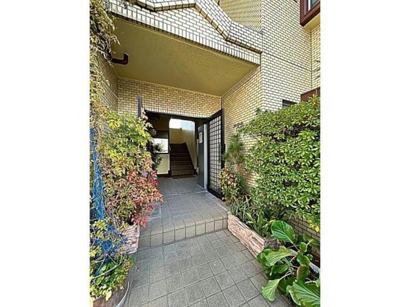  名古屋市営地下鉄東山線/本郷駅 徒歩42分 2階 築36年