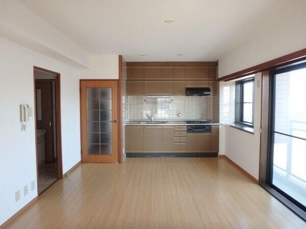  愛知高速交通東部丘陵線<リニモ>/杁ケ池公園駅 徒歩37分 4階 築37年