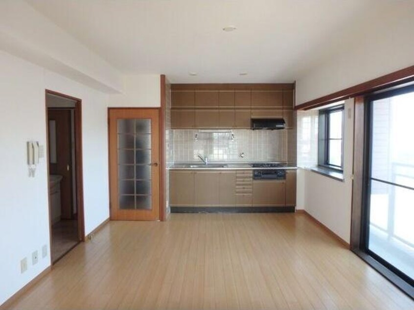  愛知高速交通東部丘陵線<リニモ>/杁ケ池公園駅 徒歩37分 4階 築37年