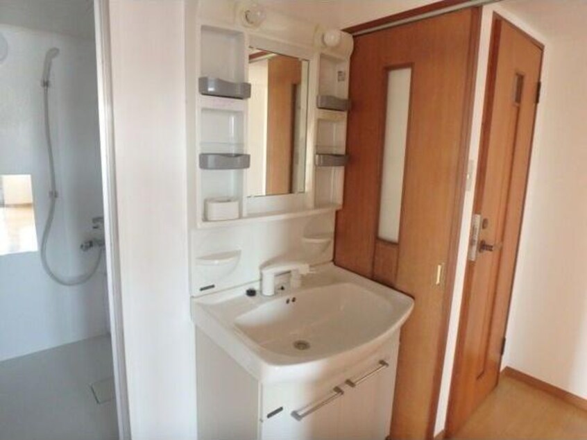  愛知高速交通東部丘陵線<リニモ>/杁ケ池公園駅 徒歩37分 4階 築37年