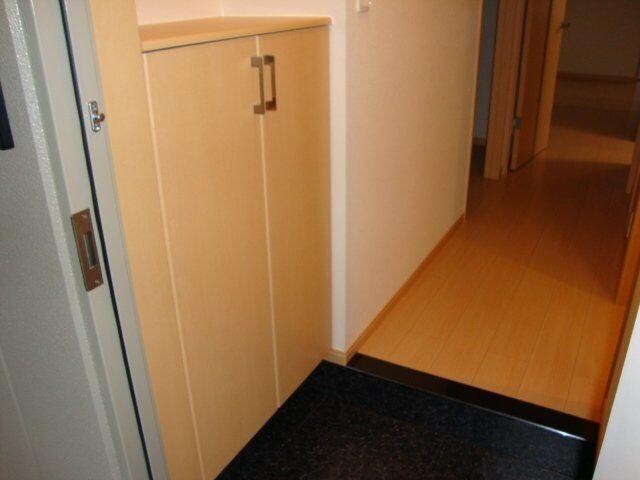  愛知高速交通東部丘陵線<リニモ>/杁ケ池公園駅 徒歩38分 1-2階 築16年