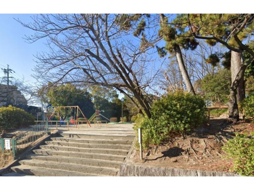 明が丘公園(公園)まで563m 名古屋市営地下鉄東山線/藤が丘駅 徒歩11分 1階 築12年