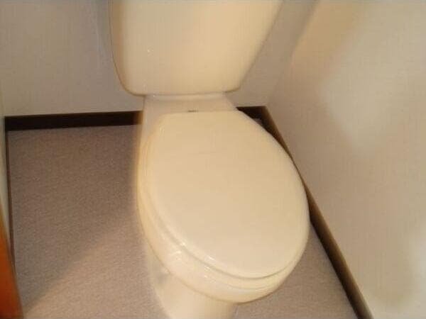  愛知高速交通東部丘陵線<リニモ>/はなみずき通駅 徒歩11分 6階 築35年