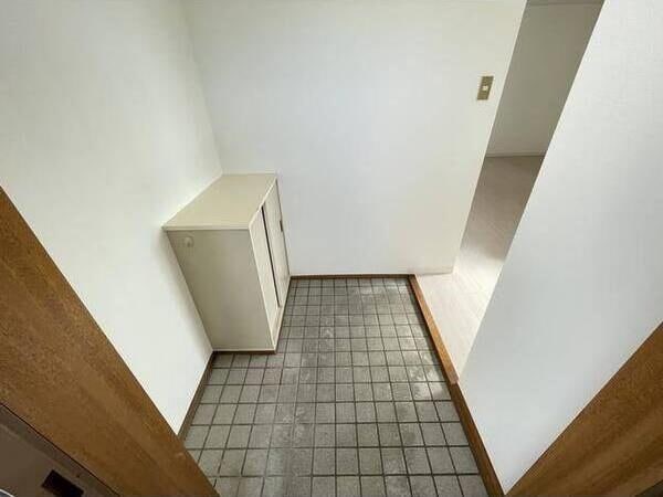  愛知高速交通東部丘陵線<リニモ>/はなみずき通駅 徒歩11分 6階 築35年