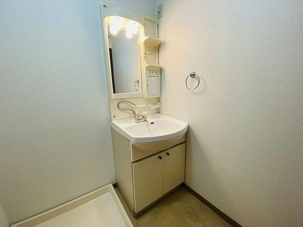  名鉄豊田線/赤池駅 徒歩13分 3階 築25年