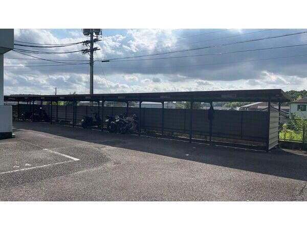  愛知高速交通東部丘陵線<リニモ>/芸大通駅 徒歩18分 3階 築36年