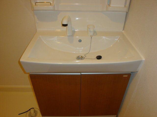  名鉄瀬戸線/喜多山駅 徒歩23分 1-2階 築13年