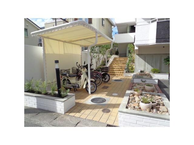 8 クオーレコウヨウ