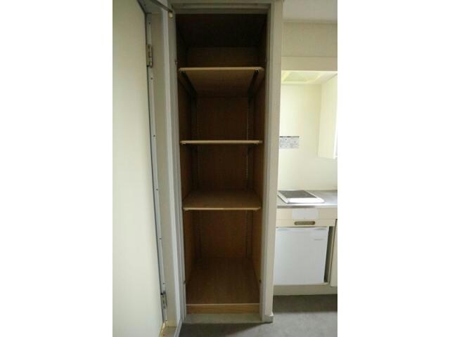  ネオ・ウィスタリア1