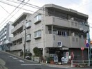 グリーン西山の外観