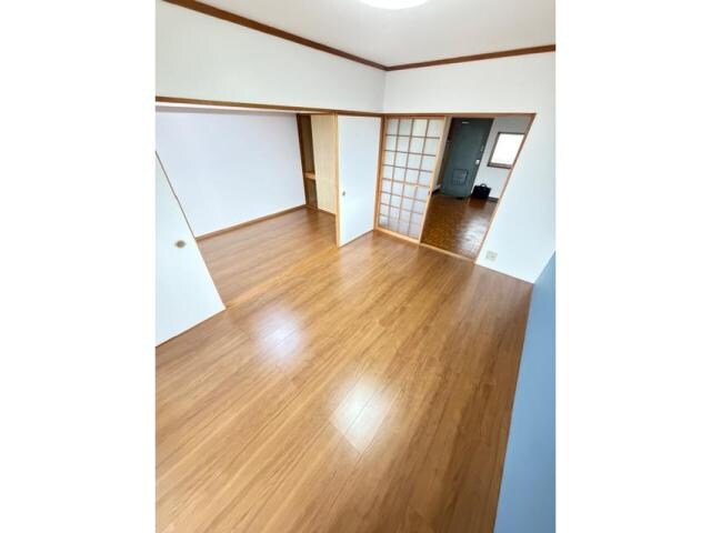  メゾンシュライン