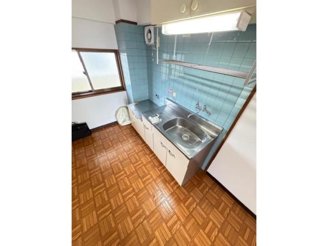  メゾンシュライン