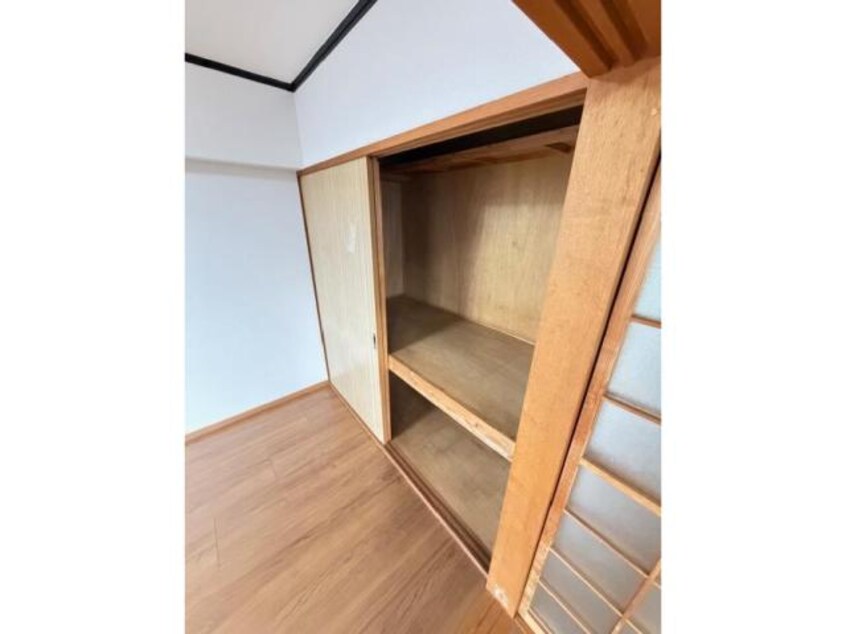  メゾンシュライン