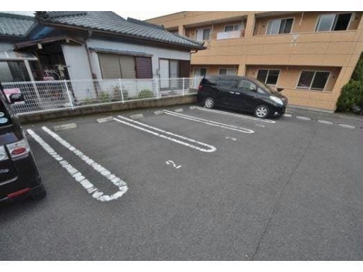  サンプレス国分 Ｂ棟