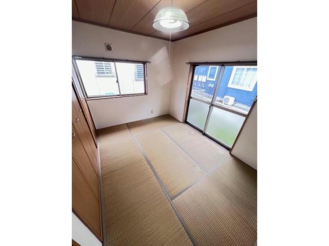  岩元貸家