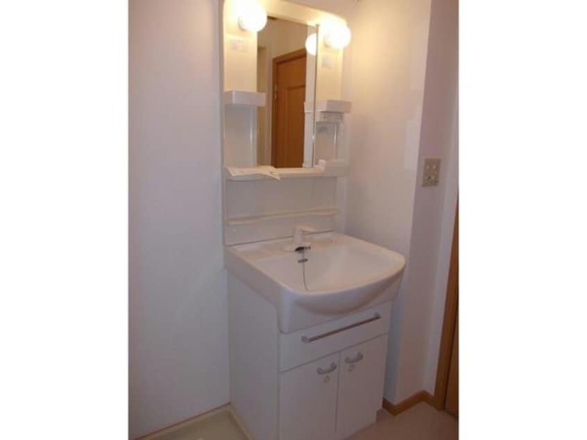  レイベルポート松元A棟