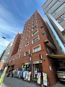 雷門永谷マンションの外観