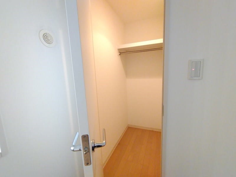 同間取りタイプの別室です。 レガーロ浅草