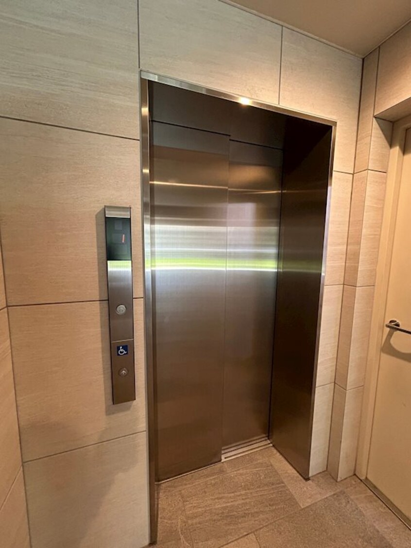  ホウエイコート秋葉原