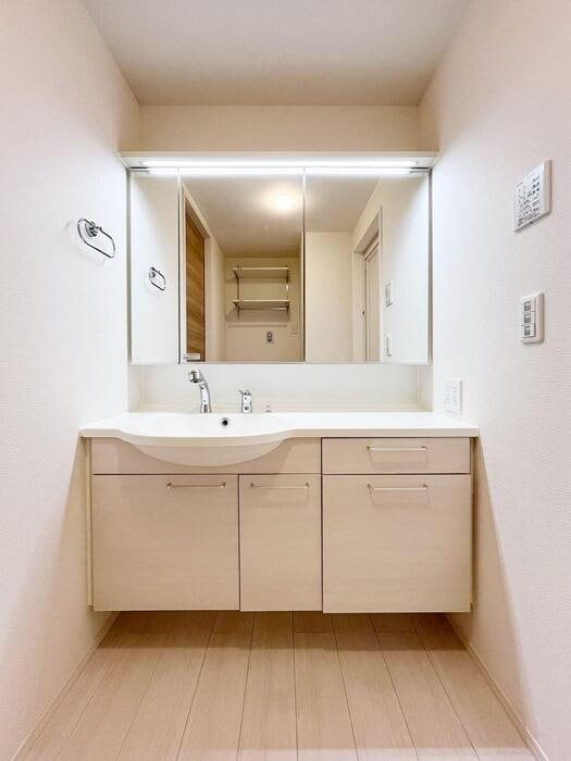  ラリュール清川B