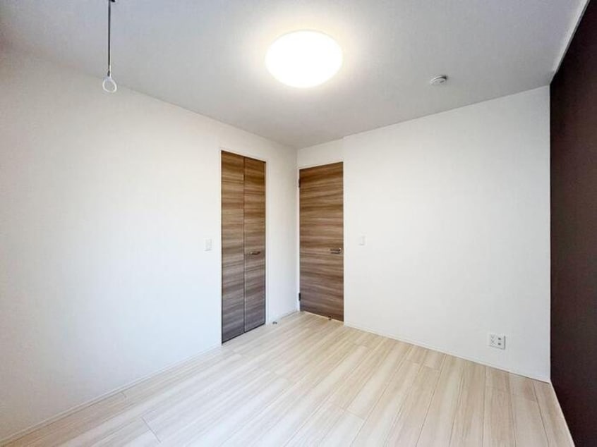  ラリュール清川B