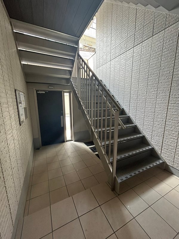  ラリュール清川B