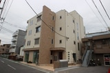 M HOUSE GRANDE