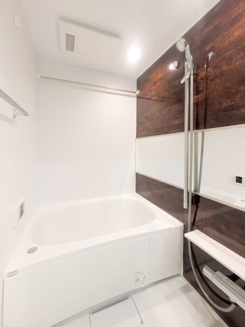  セレスティア六町II