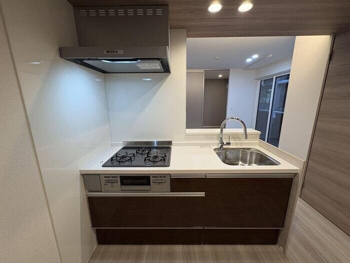  セレスティア六町III