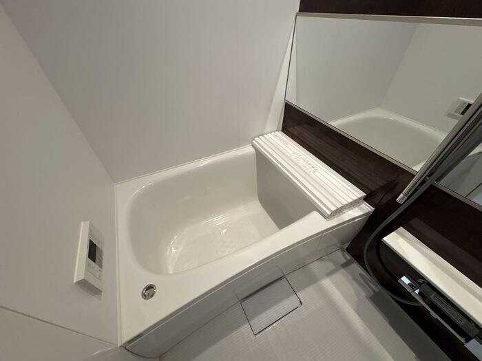  セレスティア六町III