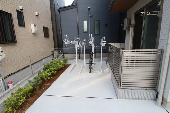  セレスティア六町III