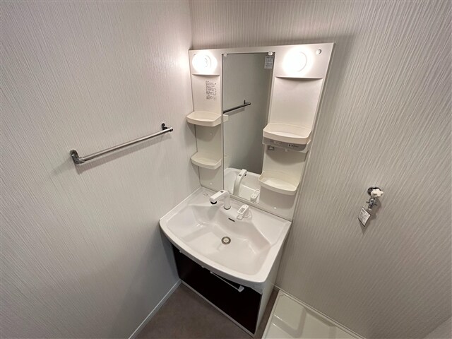  フェリスタ西条町